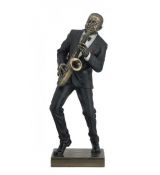 Saxofonista 30 cm