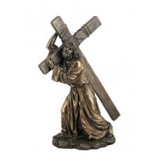 Ježíš nesoucí kříž 29 cm