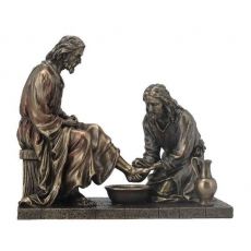 Ježíš myje nohy učedníkovi 22 cm